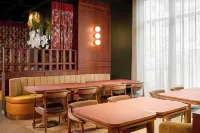 Skald Hotel Akureyri  Curio Collection by Hilton - breakfast