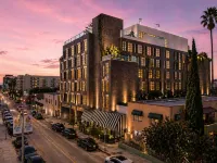 Whisky Hotel - 4-Star