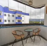 Apto com Piscina e Vaga a 750m da Praia da Enseada - Apartments