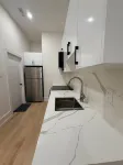 Bright & Comfortable Two-Bedroom Suite - Bungalow