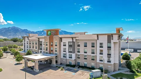 Holiday Inn Express & Suites SALT LAKE CITY SOUTH - MURRAY by IHG in Murray