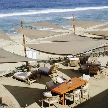 Cerritos Beach Inn