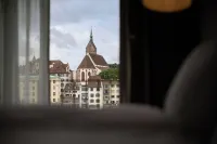 Merian am Rhein - Scenic