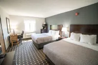 Quality Inn & Suites Watertown Near Prairie Lakes Ice Arena - Pools
