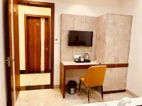 Raghuwar Palace - 2-Star