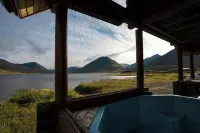 Brimnes Cabins - parking