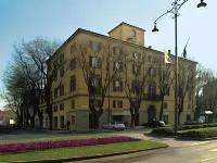 Lvg Hotel Collection - Principe - Airport Shuttle