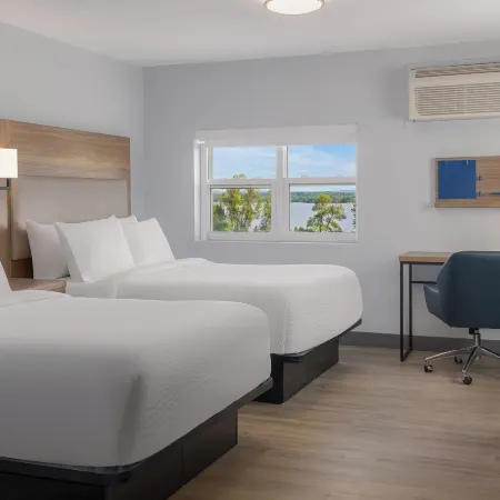 Candlewood Suites PEMBROKE by IHG