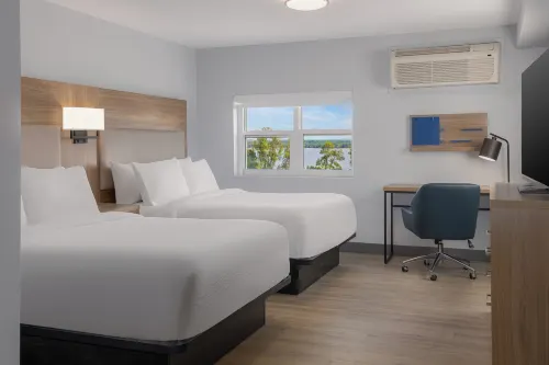 Candlewood Suites PEMBROKE by IHG - 2-Star