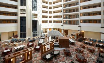 Embassy Suites by Hilton Charleston Airport Hotel & Convention Center
