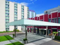 Mövenpick Hotel Zürich Airport - Airport Shuttle