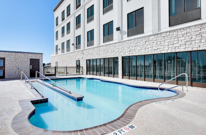 Wingate by Wyndham San Angelo photo 2