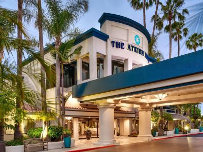 Atrium Hotel Orange County