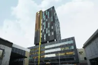 Alt Hotel Winnipeg - parking