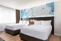 Holman Riverfront Park Hotel Salem,Tapestry Collection by Hilton - Wi-Fi