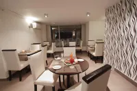 Hotel Terrado Lyon - breakfast