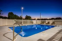 Hometown Inn Thomasville - piscina
