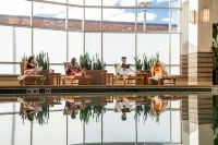 The Westin Edina Galleria - Pool