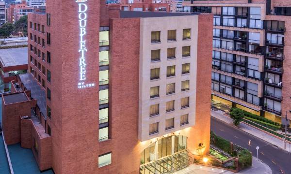 DoubleTree by Hilton Bogotá - Calle 100
