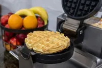 Hampton Inn & Suites Stamford - breakfast