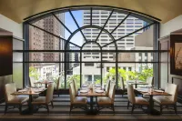 Omni Chicago Hotel - bar