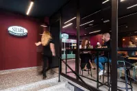 CX Turin Marconi - bar