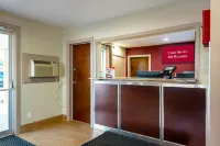 Red Roof Inn Cameron - Pet friendly
