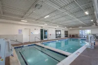 Holiday Inn Express & Suites LEHI - THANKSGIVING POINT by IHG - Pools