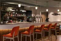 Hampton by Hilton Torquay - bar