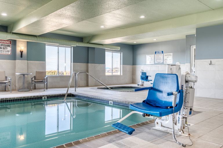 Holiday Inn Express & Suites Vandalia by IHG photo 4