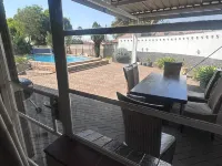 welcome to sparrow's guest house Lambton - Pools