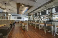 Holiday Inn WESTBURY-LONG ISLAND by IHG - bar