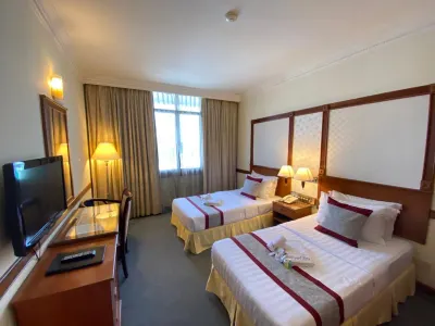 Grand City Hotel