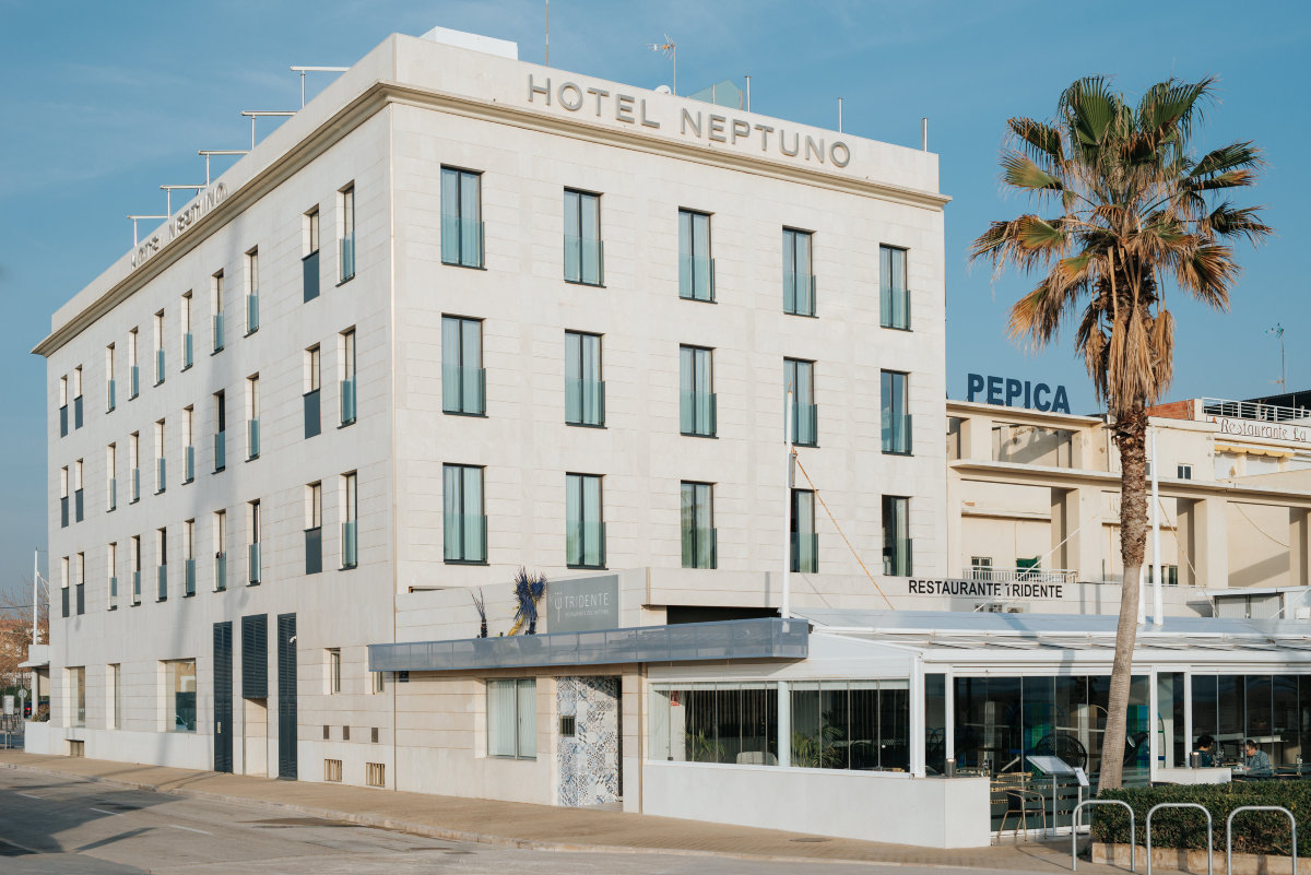 Hotel Neptuno Playa & Spa Hotels in Valencia