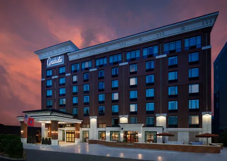 Graduate by Hilton Knoxville Отели рядом с достопримечательностью «Regal Riviera»