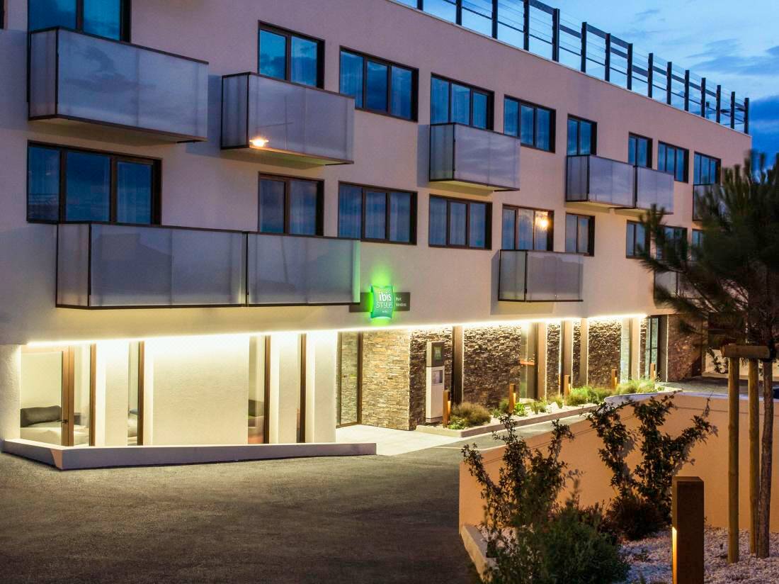 Ibis Styles Collioure Port Vendres-Port-Vendres Updated 2022 Room  Price-Reviews & Deals | Trip.com