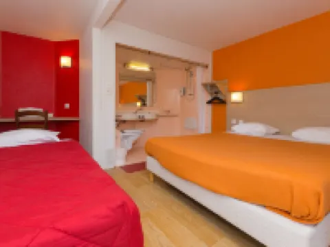 Premiere Classe Chantilly Sud - Luzarches Hotels in Val-d'Oise