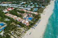 Viva Fortuna Beach by Wyndham, A Trademark All Inclusive Hôtels à proximité de : Taino Beach