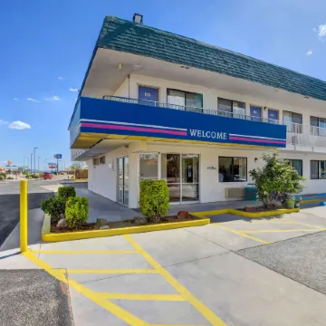 Motel 6 Grants, NM