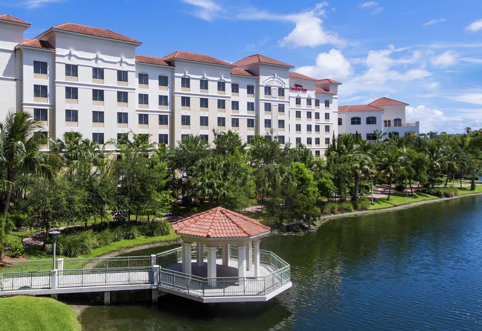 DoubleTree by Hilton Palm Beach Gardens in Palm Beach Gardens (FL) - See  2023 Prices