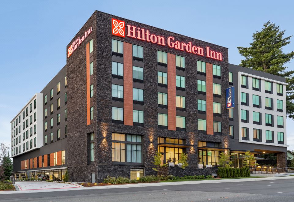 Hilton Garden Inn Seattle Airport