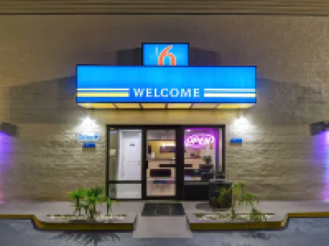 โมเทล 6 ดาลตัน จอร์เจีย โรงแรมในดาลตัน