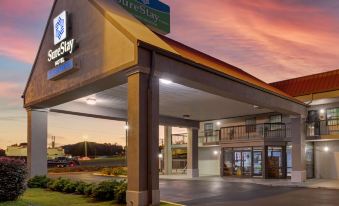 SureStay Hotel by Best Western Lenoir City