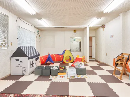 LY Inn Chitose Airport Отели в г. Титосэ