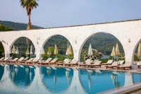 Arkada Hotel - 2-Star