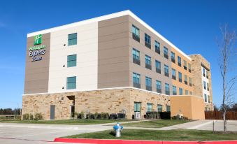 Holiday Inn Express & Suites Wylie West