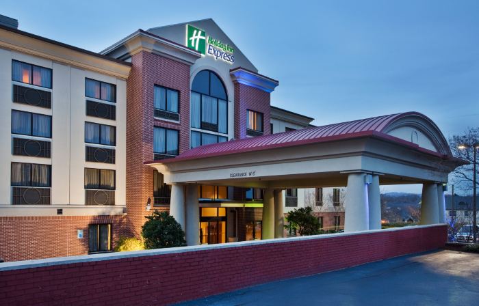 Holiday Inn Express & Suites GREENVILLE-DOWNTOWN by IHG
