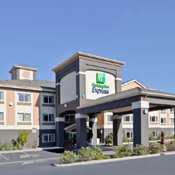 Holiday Inn Express & Suites Ashland