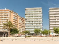 Pierre & Vacances Blanes Playa Hotels near Castell de Sant Joan | Blanes