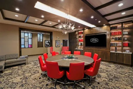 Hampton Inn & Suites by Hilton Lubbock University